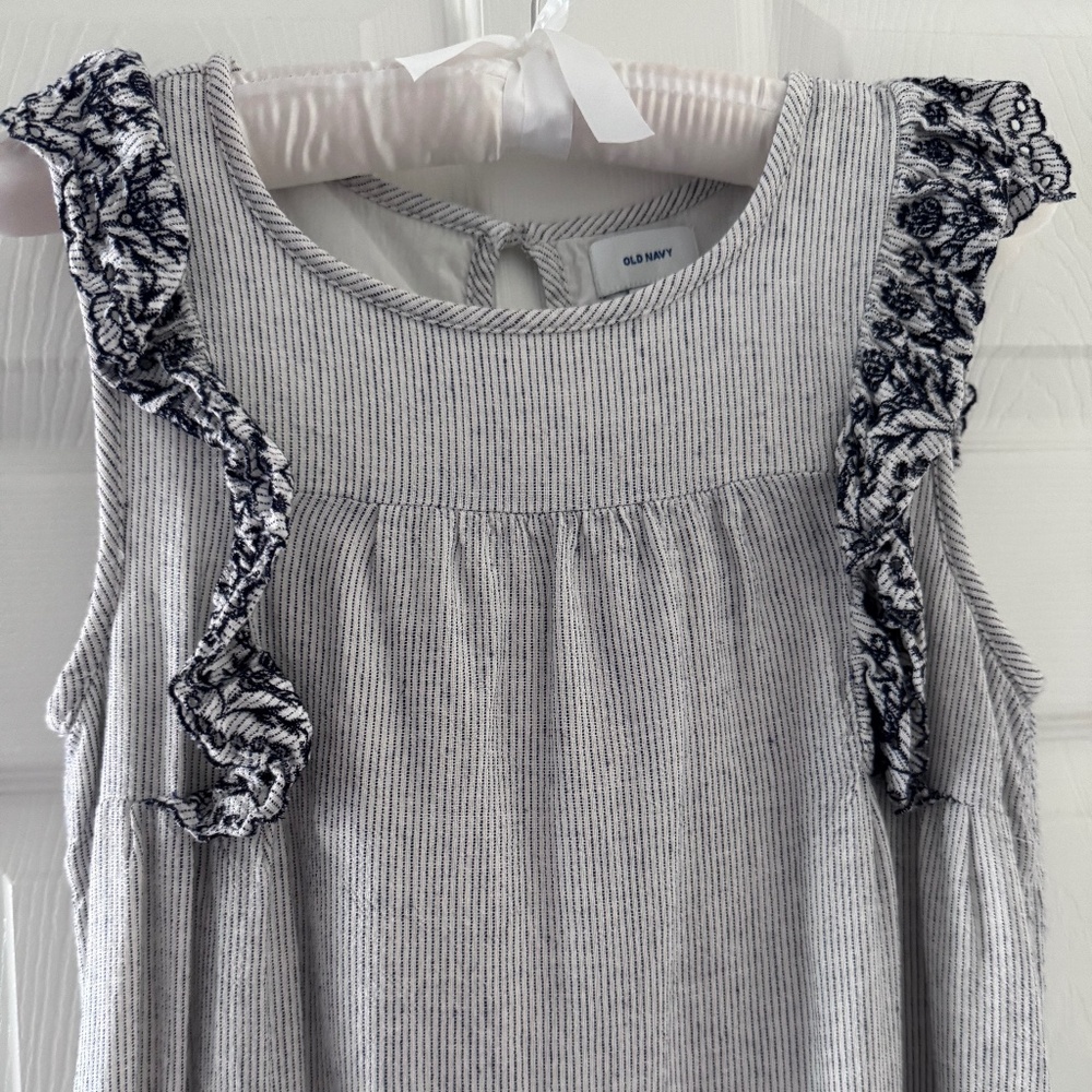 Old navy big kid dress size Xl 14